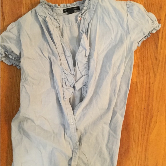Light blue button up Gap blouse - Picture 1 of 3